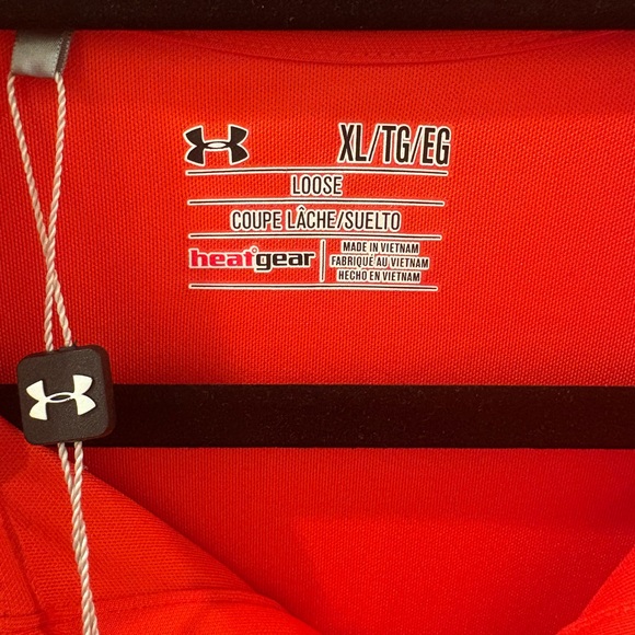 Men's XL Under Armour Medina Tech Golf Polo- Loose Fitting. Brand new with tags - Picture 3 of 6